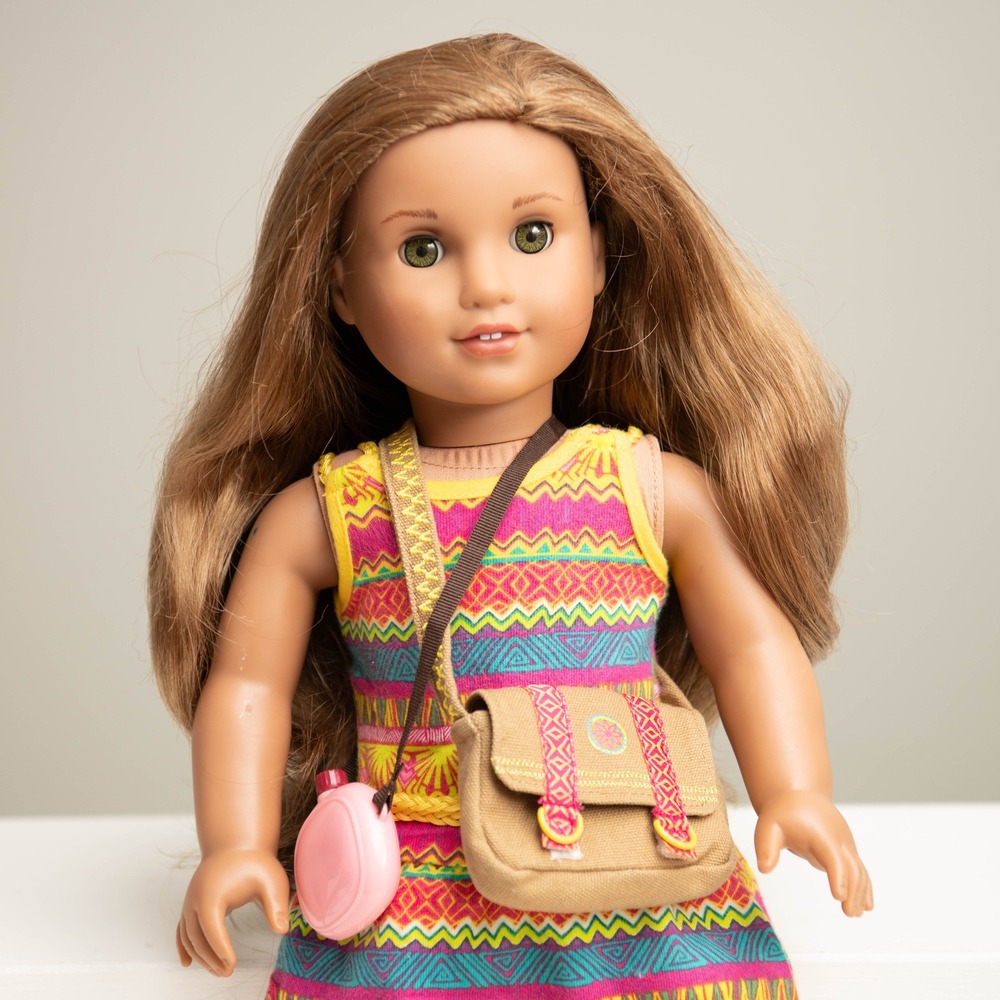 American Girl Lea Clark Doll 18" Doll of the year 2016 Brown Hair Realistic doll - Picture 2 of 7